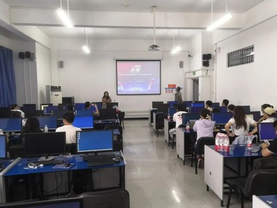 軟件杯 | 蒼穹校園行——西華大學專場沙龍圓滿落幕，聚焦教育軟件開發新趨勢